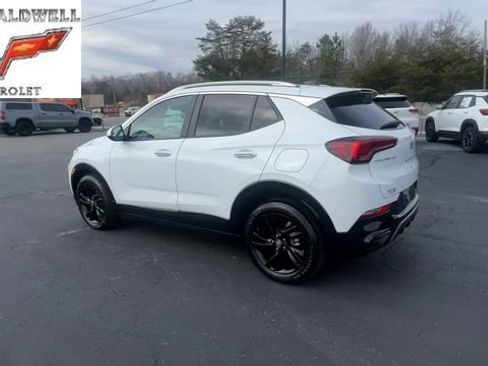 Used 2024 Buick Encore GX Sport Touring w/ Comfort Package image 6