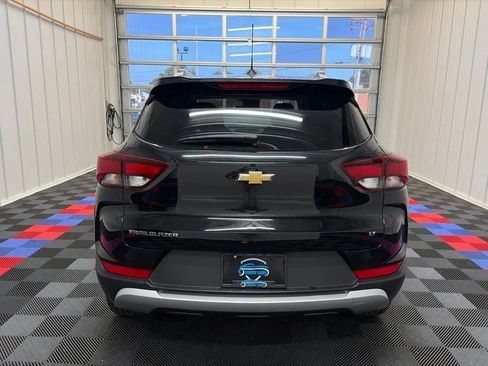 Used 2023 Chevrolet TrailBlazer LT FWD image 4