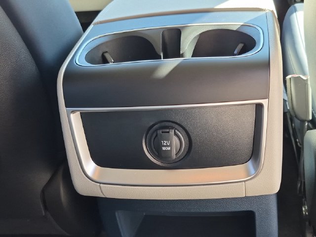 Used 2026 Kia Carnival EX FWD image 25