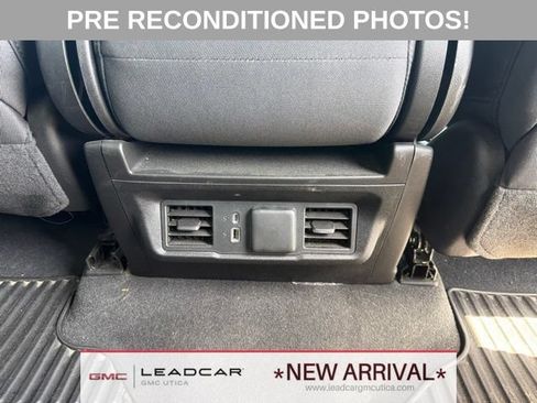 Used 2024 GMC Sierra 1500 Elevation AWD/4WD image 15