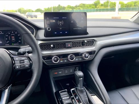 Used 2026 Acura Integra image 7