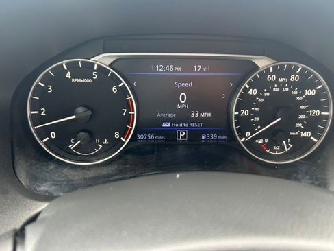 Used 2025 Nissan Altima 2.5 SV image 40