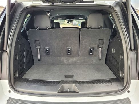 Used 2023 GMC Yukon SLT image 26
