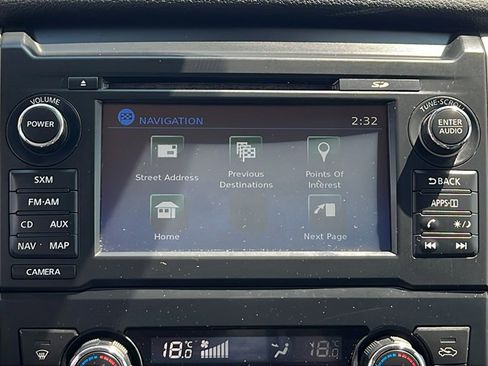 Used 2018 Nissan Titan PRO-4X image 24