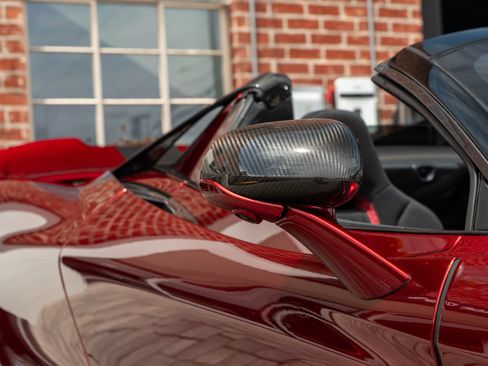 Used 2022 McLaren 765LT RWD image 29