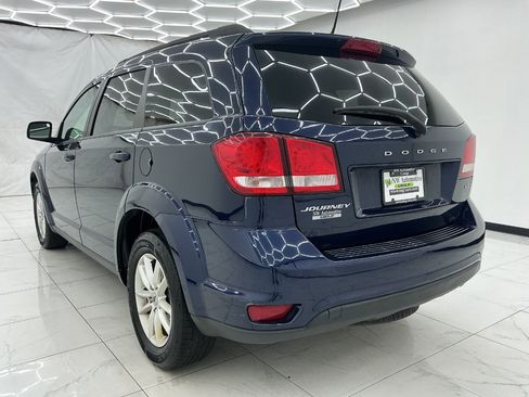 Used 2018 Dodge Journey SXT w/ Premium Group FWD image 8