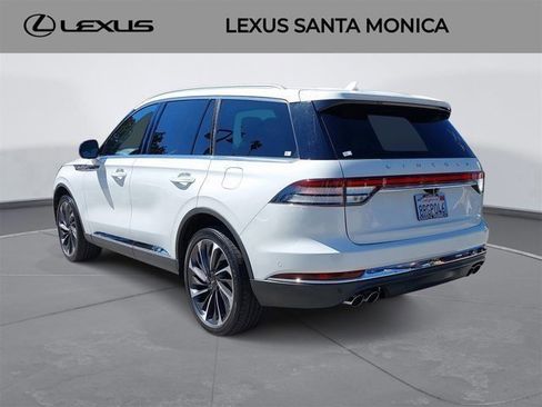 Used 2020 Lincoln Aviator Reserve w/ Equipment Group 202A image 7