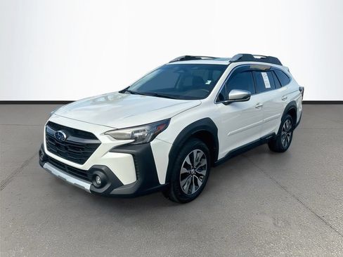 Used 2025 Subaru Outback Touring XT AWD/4WD image 3