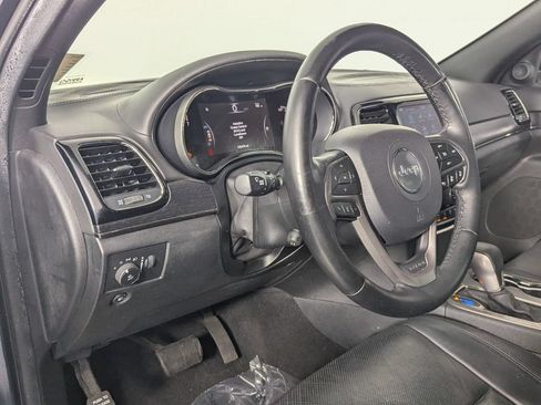 Used 2019 Jeep Grand Cherokee High Altitude RWD image 10