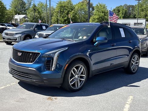 Used 2019 Cadillac XT4 Sport AWD/4WD image 2
