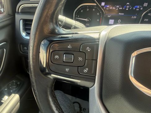 Used 2021 GMC Yukon XL SLT w/ SLT Premium Package AWD/4WD image 19