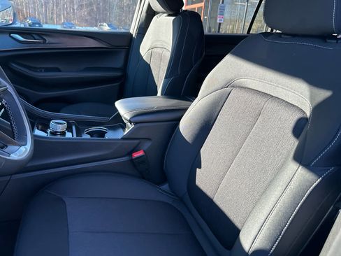 Used 2025 Jeep Grand Cherokee L Laredo w/ Luxury Tech Group I image 28