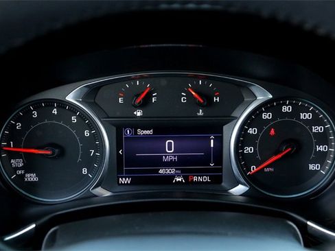 Used 2020 Chevrolet Equinox LT w/ Sport Edition image 15