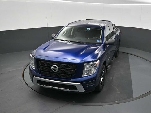 Used 2021 Nissan Titan SV w/ Accessory Utility Package AWD/4WD image 14