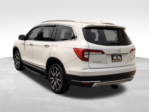 Used 2020 Honda Pilot Touring image 10