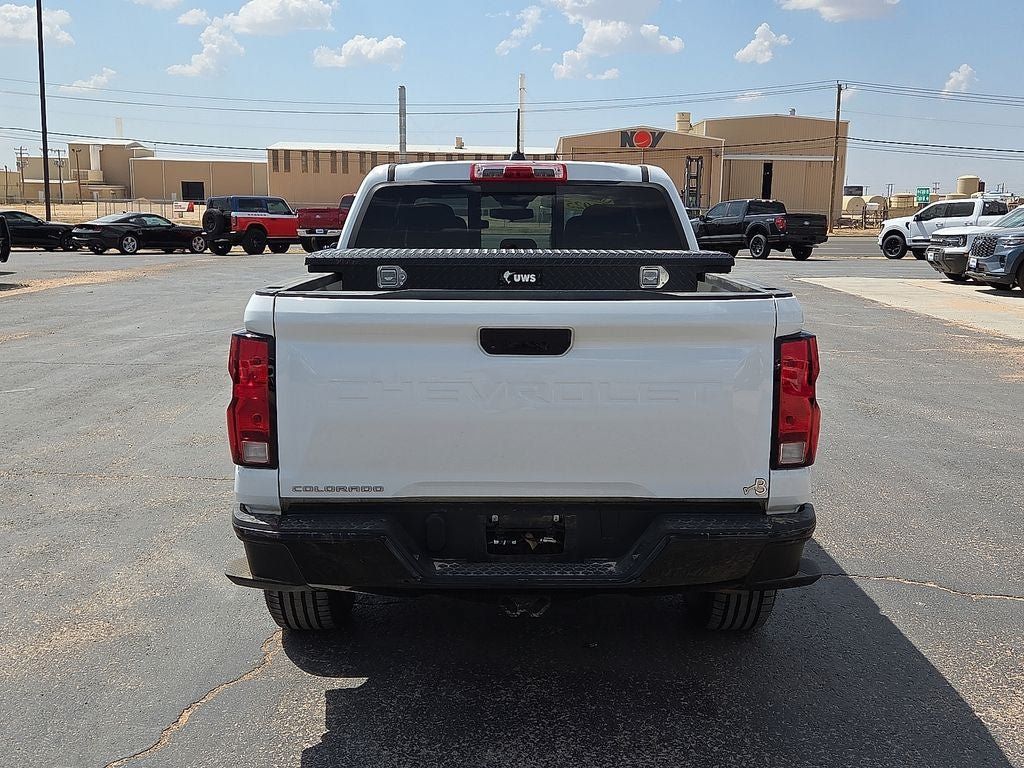 Used 2024 Chevrolet Colorado W/T w/ WT Convenience Package AWD/4WD image 4
