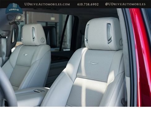 Used 2022 Cadillac Escalade ESV Premium Luxury Platinum AWD/4WD image 24