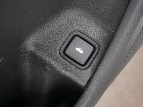 Used 2022 Honda Accord Sport image 15