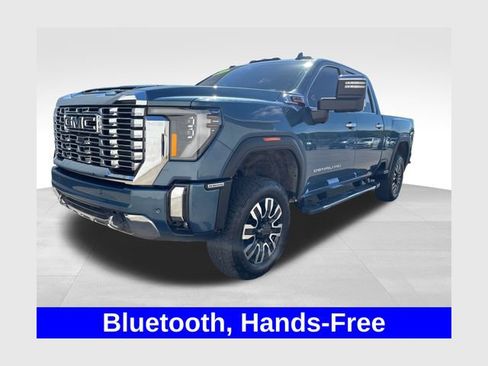 Used 2024 GMC Sierra 2500 Denali w/ Technology Package AWD/4WD image 1