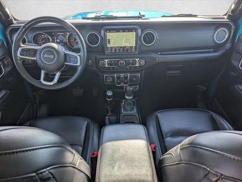 Used 2020 Jeep Wrangler Unlimited Sahara AWD/4WD image 19