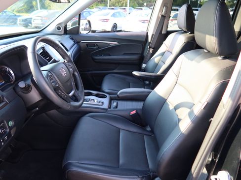 Certified 2023 Honda Ridgeline RTL image 17