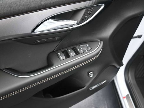 New 2026 Buick Envision Sport Touring image 10