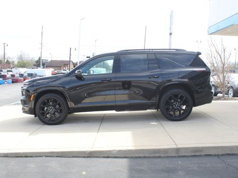 New 2026 Chevrolet Traverse RS image 6