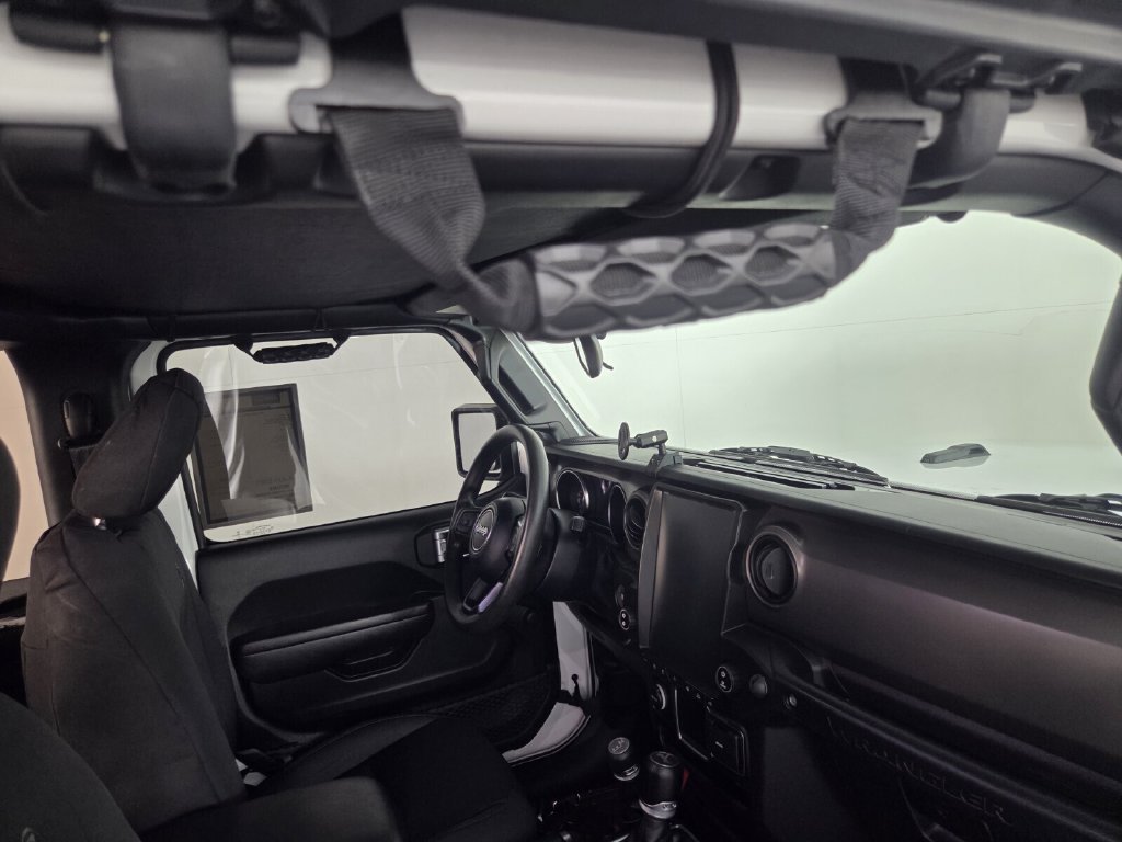 Used 2022 Jeep Wrangler Sport AWD/4WD image 33