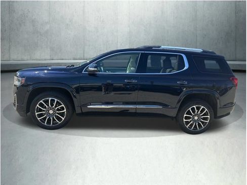 Used 2022 GMC Acadia Denali FWD image 2