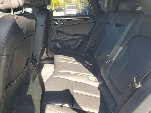 New 2026 Porsche Macan image 20