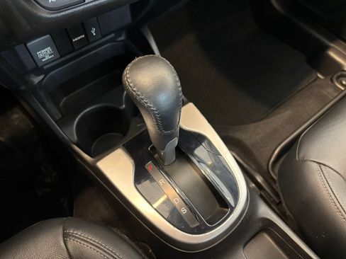 Used 2015 Honda Fit EX image 23