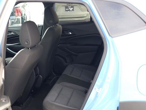 Used 2024 Chevrolet Trax RS w/ Driver Confidence Package image 16