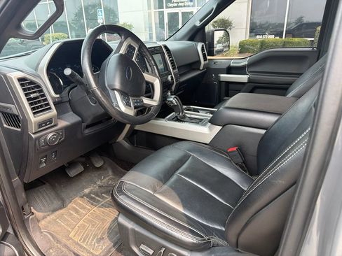 Used 2018 Ford F150 Lariat w/ Equipment Group 502A Luxury AWD/4WD image 14