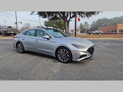 Used 2020 Hyundai Sonata Limited image 16