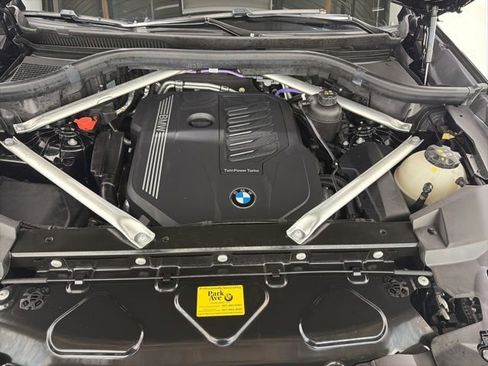 Certified 2023 BMW X5 xDrive40i w/ Premium Package AWD/4WD image 43