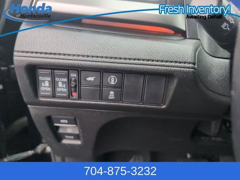 Used 2023 Honda Odyssey Sport image 24
