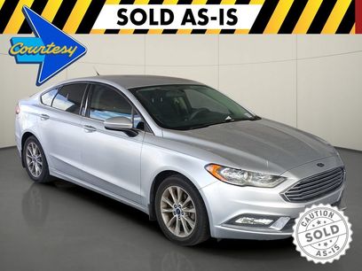 Used 2017 Ford Fusion SE w/ Fusion SE Technology Package