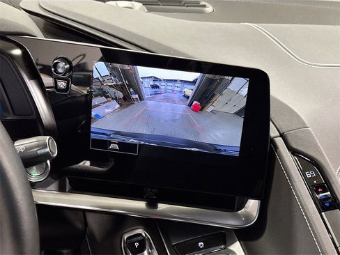 Used 2023 Chevrolet Corvette Stingray Coupe w/ Z51 Performance Package image 24