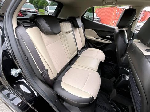 Used 2020 Buick Encore Preferred w/ Safety Package FWD image 20