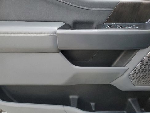 Used 2021 Ford F150 Lariat w/ Equipment Group 502A High image 16