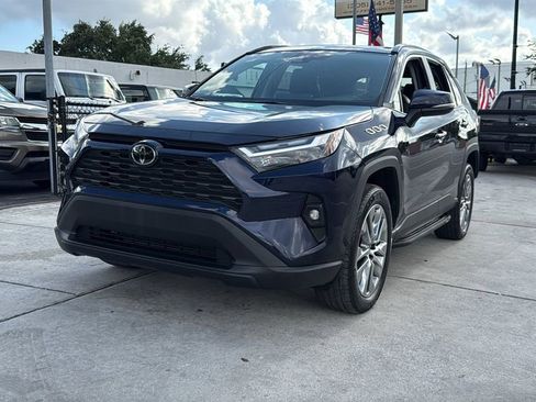 Used 2023 Toyota RAV4 XLE Premium FWD image 11