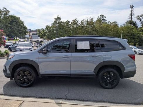Certified 2022 Honda Pilot TrailSport image 11