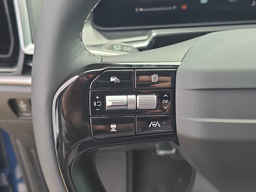 New 2026 Kia Sorento S w/ S Panoramic Sunroof Package FWD image 31