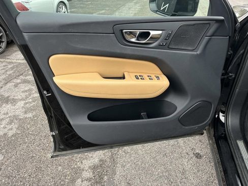 Used 2019 Volvo XC60 T5 Inscription w/ Protection Package Premier image 20