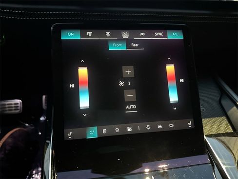 Used 2025 Cadillac Escalade Sport image 25