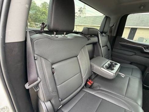 Used 2026 GMC Sierra 1500 SLT AWD/4WD image 30