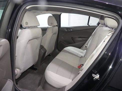 Used 2018 Chevrolet Cruze LS FWD image 26