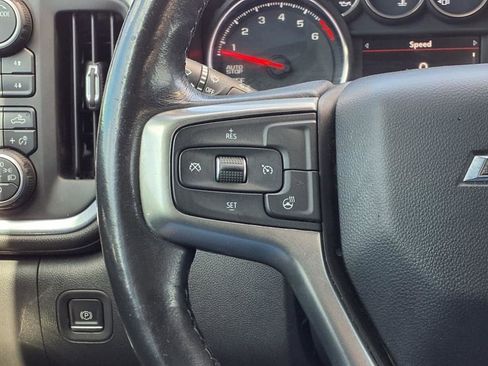 Used 2021 Chevrolet Silverado 1500 LT Trail Boss w/ Convenience Package II image 43