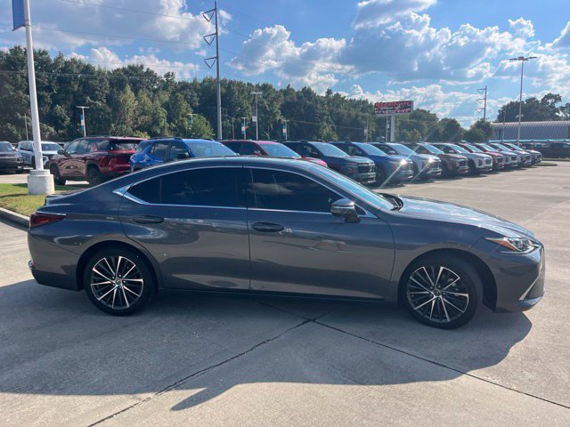 Used 2022 Lexus ES 350 w/ Premium Package FWD image 9