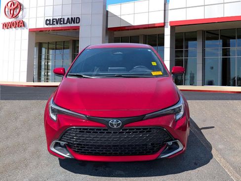 Used 2025 Toyota Corolla XSE image 3